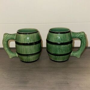 VINTAGE Hand Painted Made in Japan Barrel  Mugs Set of 2 - 5”